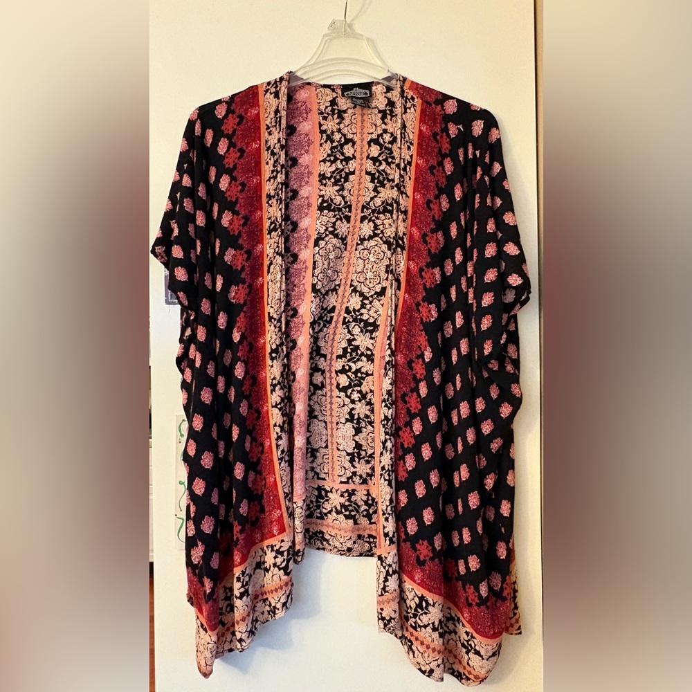 Angie Black and Pink Floral Kimono
